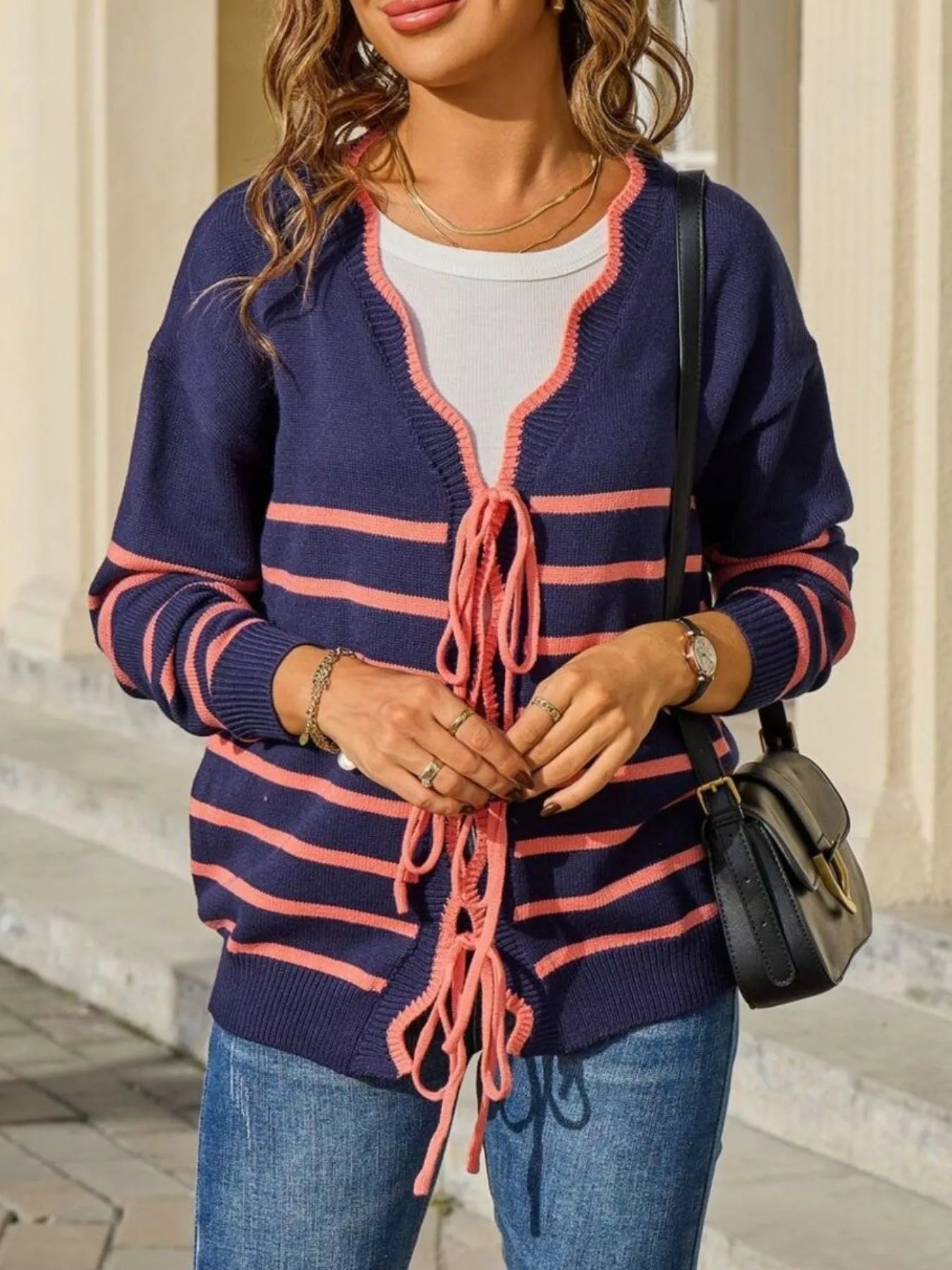 Eliya - Cardigan cozy a righe con chiusura a nodo frontale