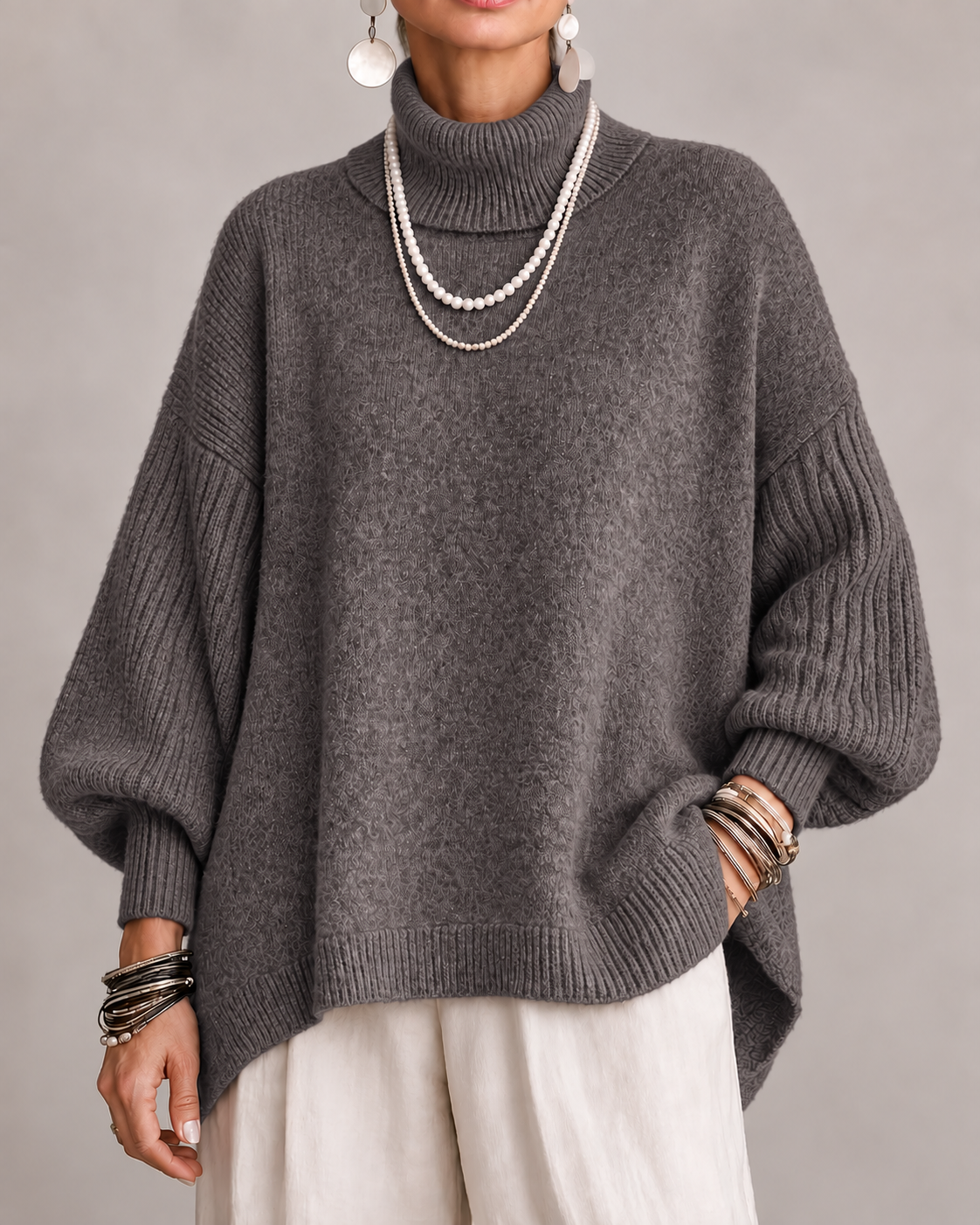 Maglione da Donna in Maglia Morbida con Scollo Drappeggiato