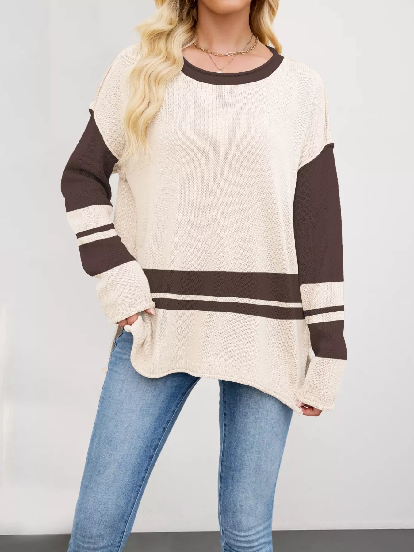 Wanda - Maglione loose elegante color block con spacchi laterali