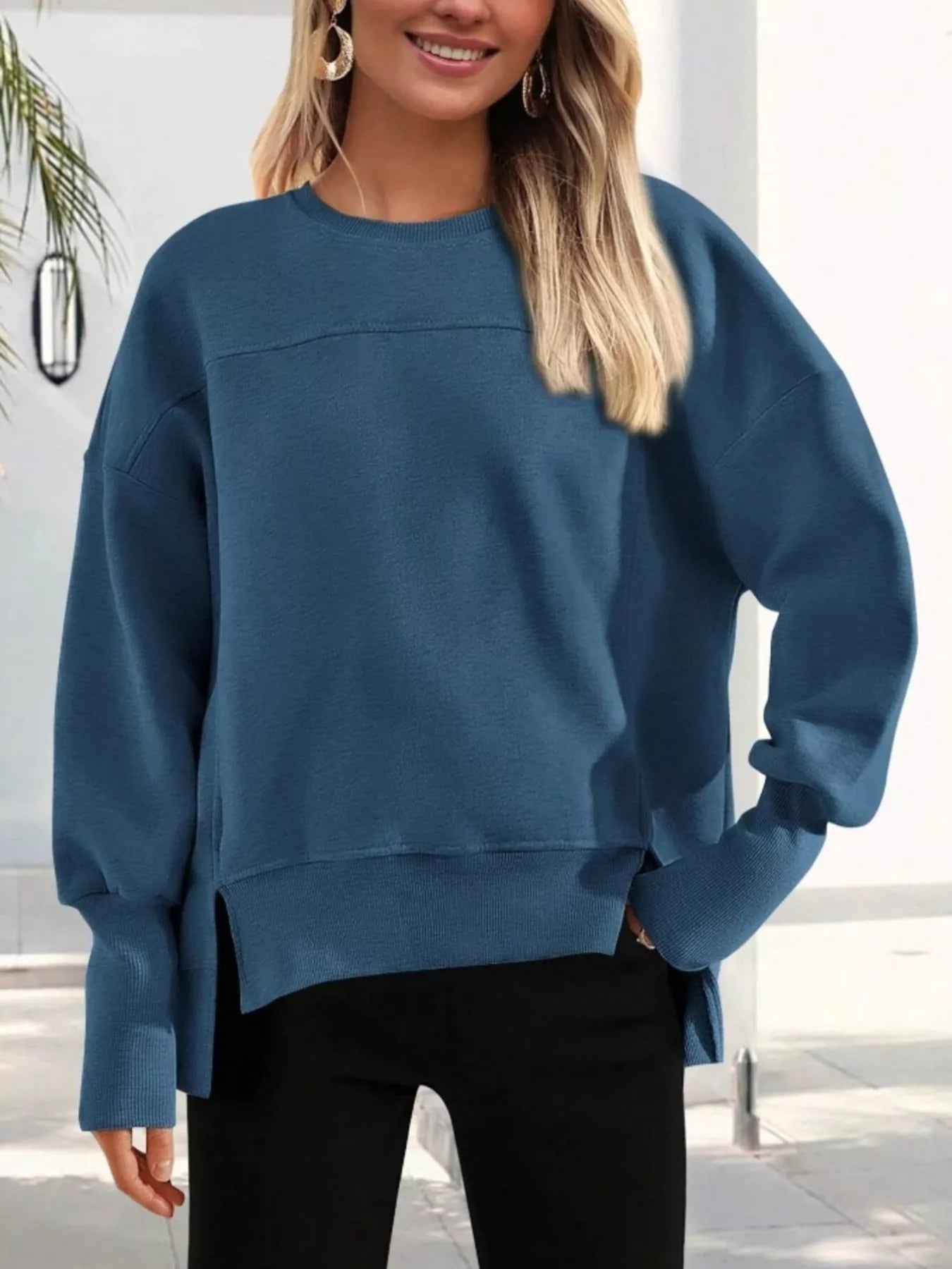 Makhaila - Maglione casual e ampio con spacco laterale
