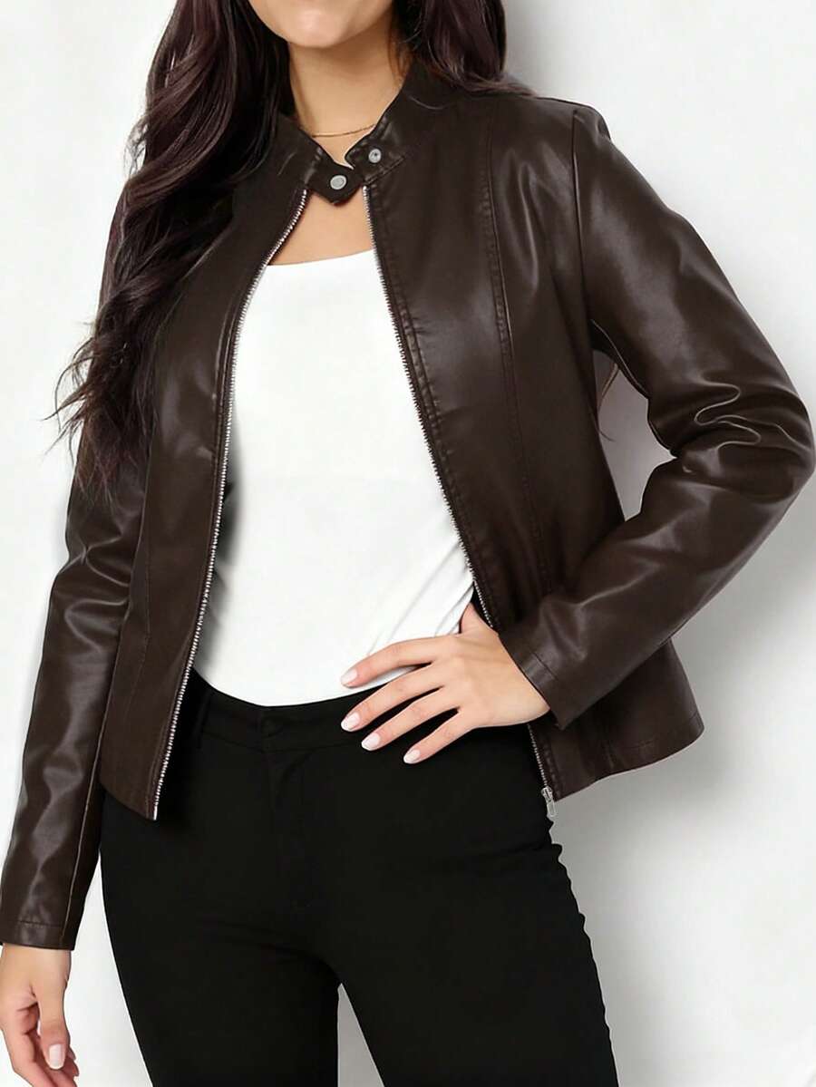 Giacca Biker da Donna in Pelle dal Taglio Aderente