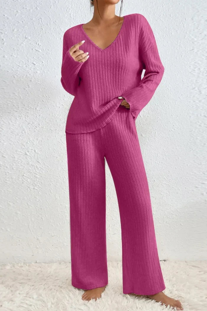 Completo in Maglia a Costine con Pantaloni da Donna