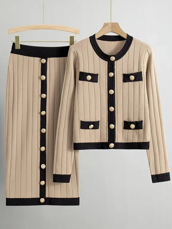 Charilyn - Set Cardigan Morbido con Bottoni e Gonna