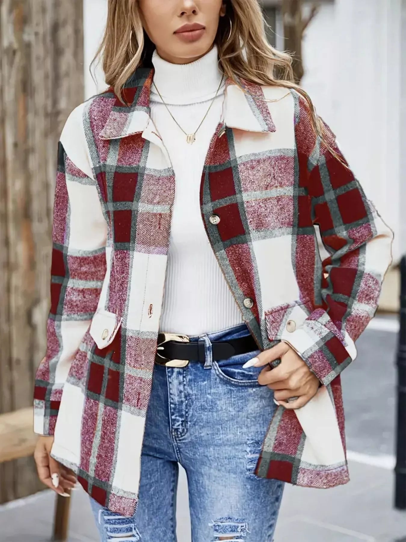 Liana - Shacket a quadri versatile con bottoni e maniche lunghe
