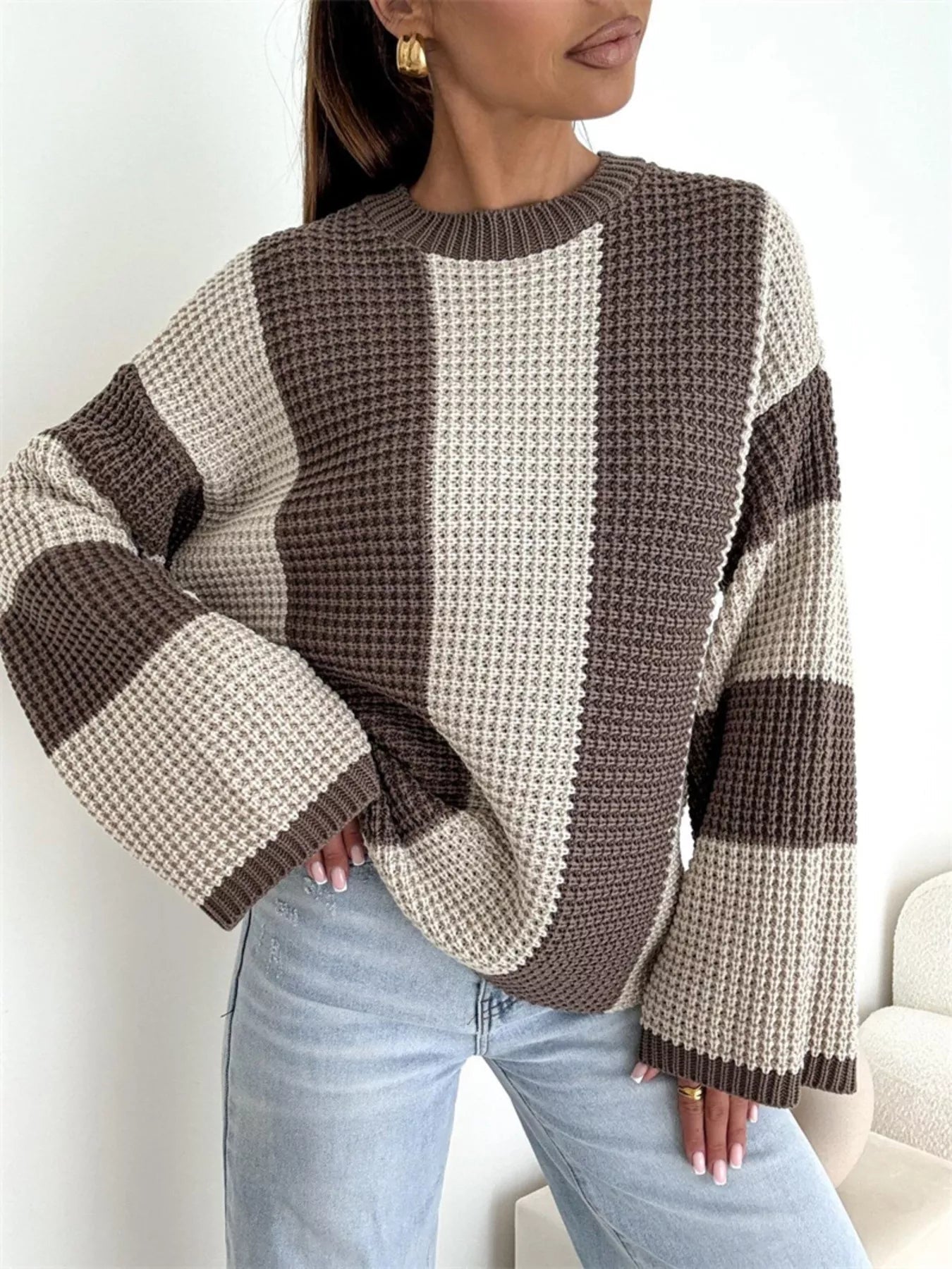 Elise - Maglione elegante a righe colorate con maniche svasate