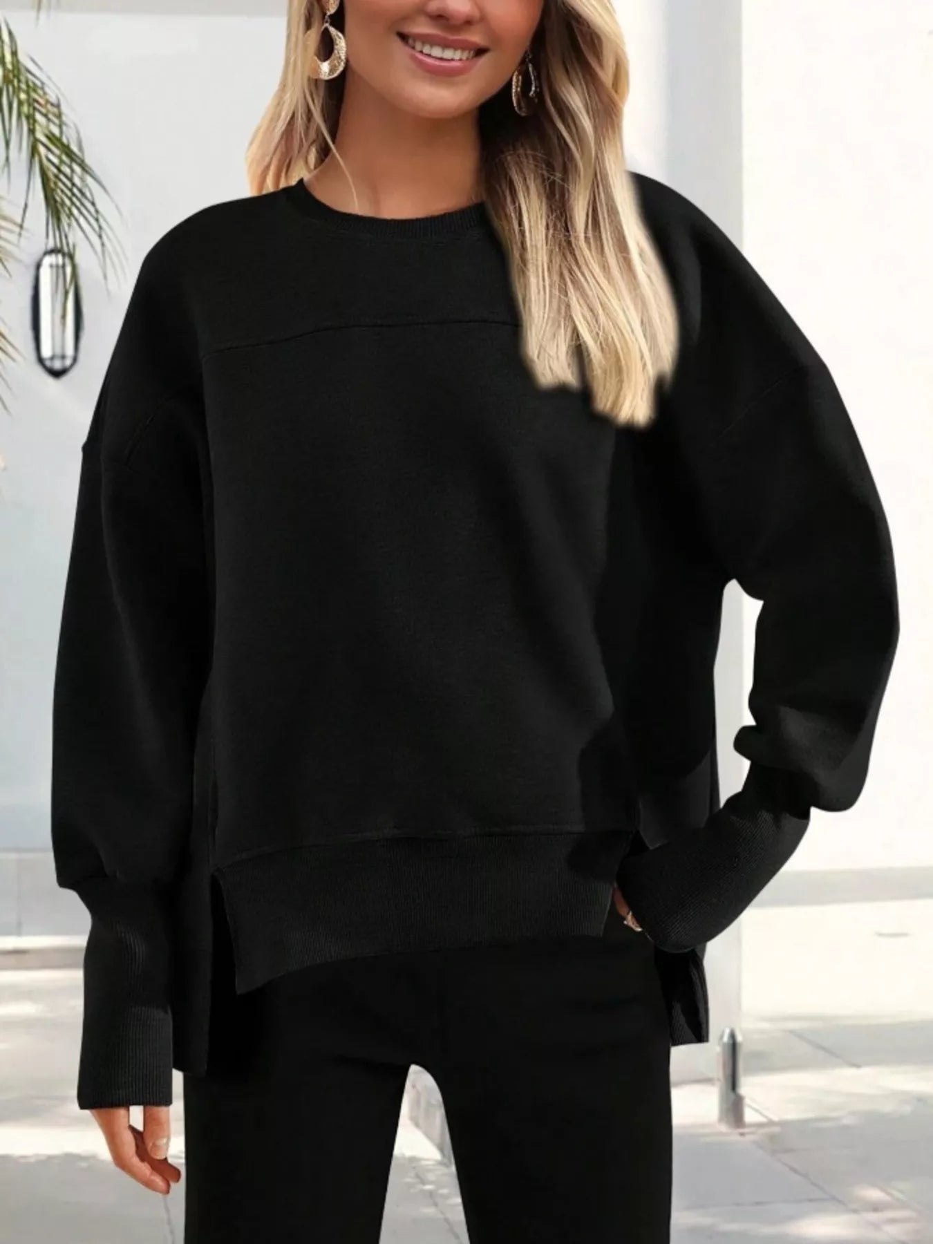 Makhaila - Maglione casual e ampio con spacco laterale