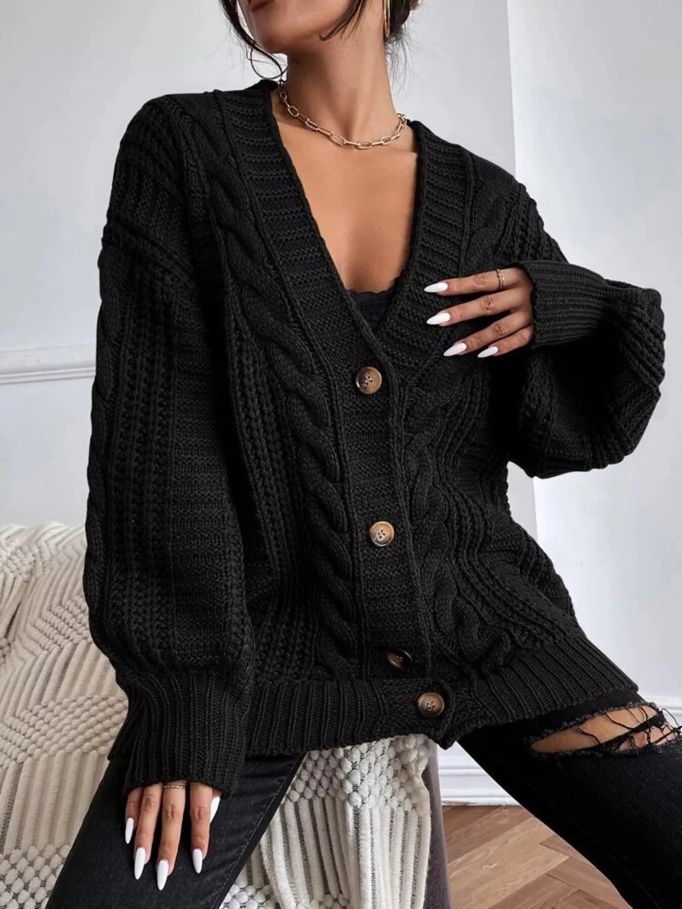 Guinevere - Cardigan a trecce chunky con bottoni