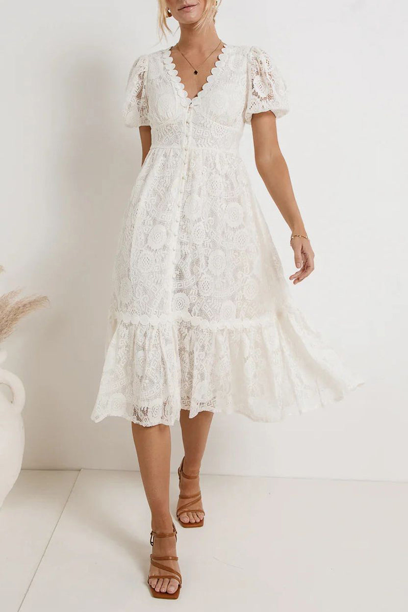 Erin - Elegante abito in pizzo a maniche corte con scollo a V