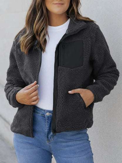 Lavina - Giacca calda in plush con zip e maniche lunghe
