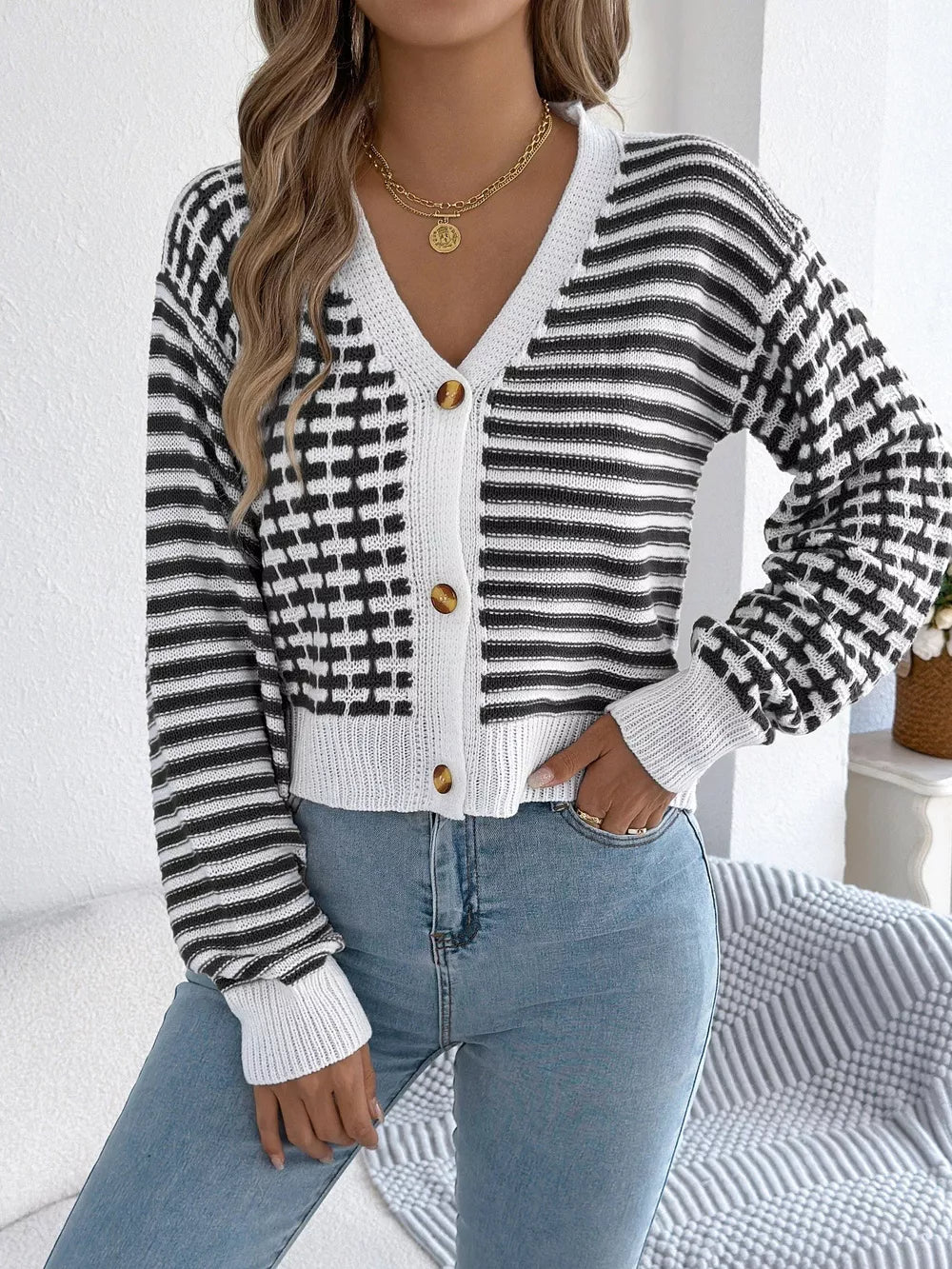 Arah - Cardigan corto chic a righe con bottoni
