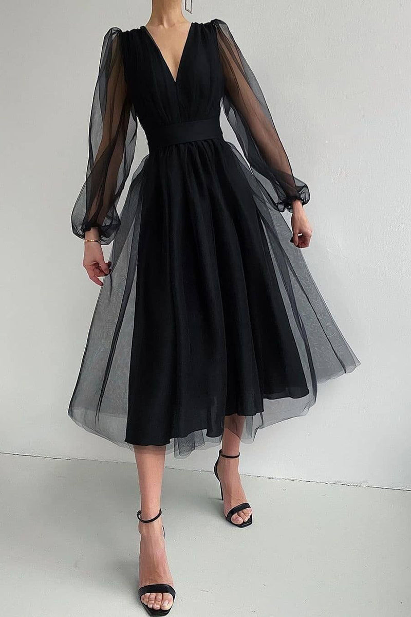 Samira - Elegante abito in pizzo a maniche lunghe con scollo a V
