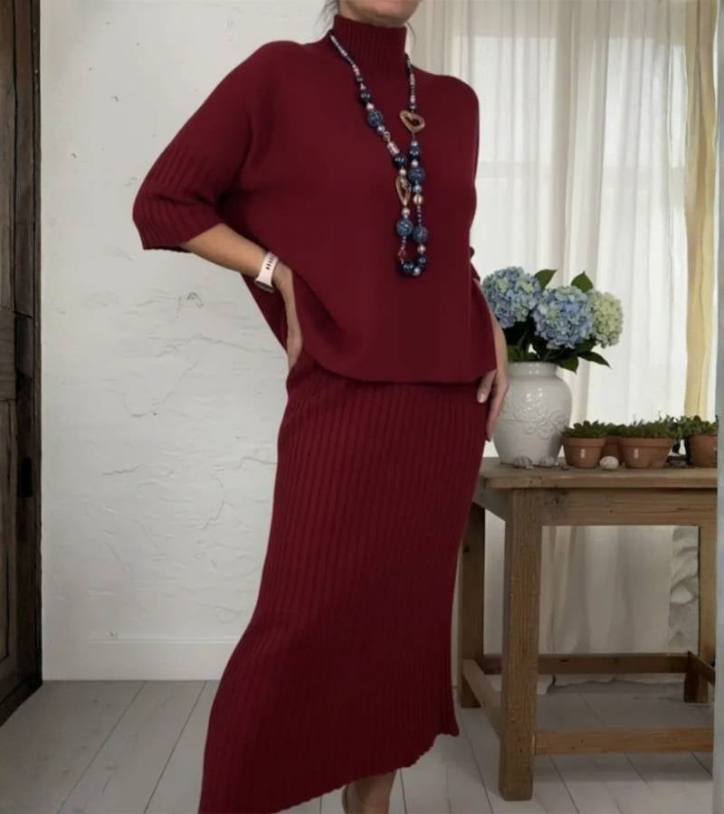 Amaris - Completo caldo a costine con maglione a collo alto e gonna midi