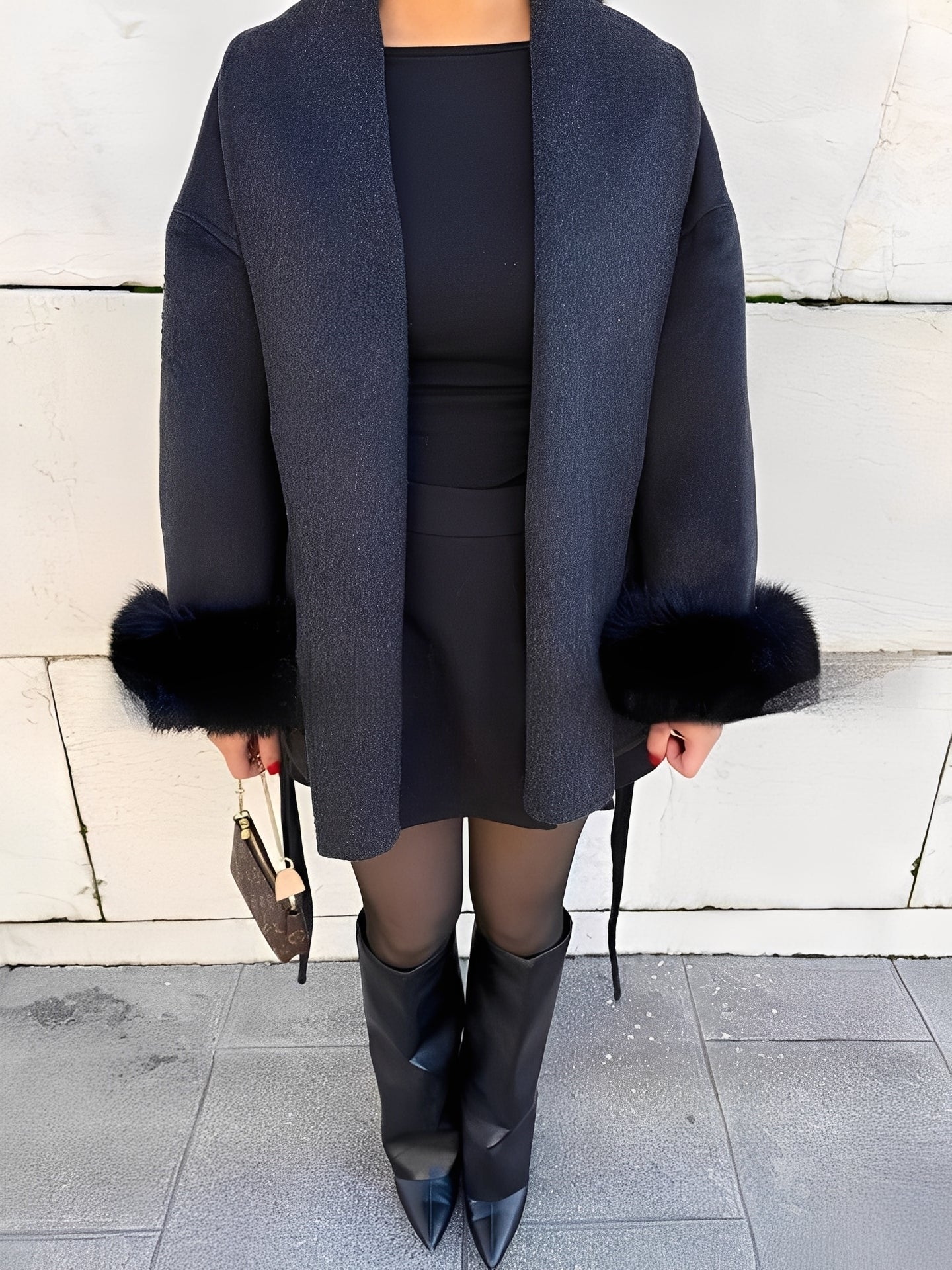 Kamila - Elegante cappotto lungo in stile pelliccia