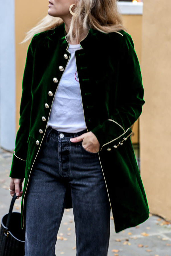 Della - Elegante cappotto doppiopetto in velluto caldo