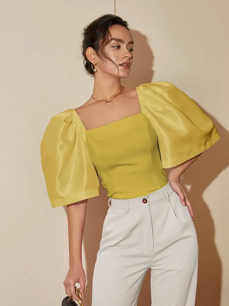 Elsie - Elegante top con maniche a sbuffo e scollo quadrato