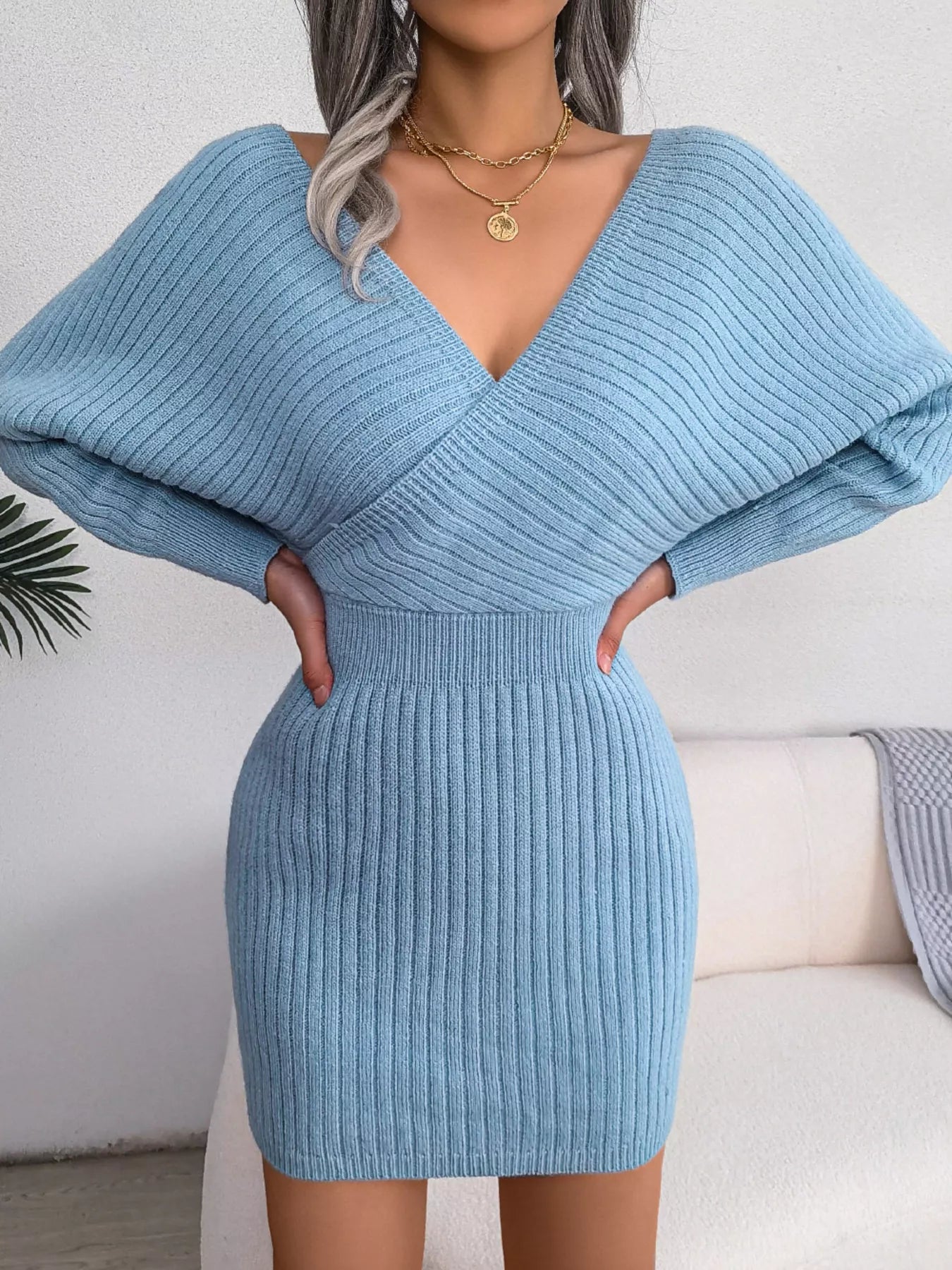 Jennylyn - Elegante abito maglione con scollo a V e maniche lunghe