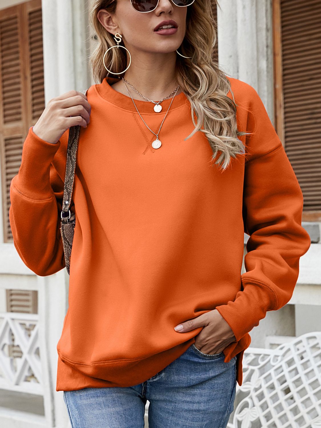 Palmina - Felpa casual ampia con spacco laterale