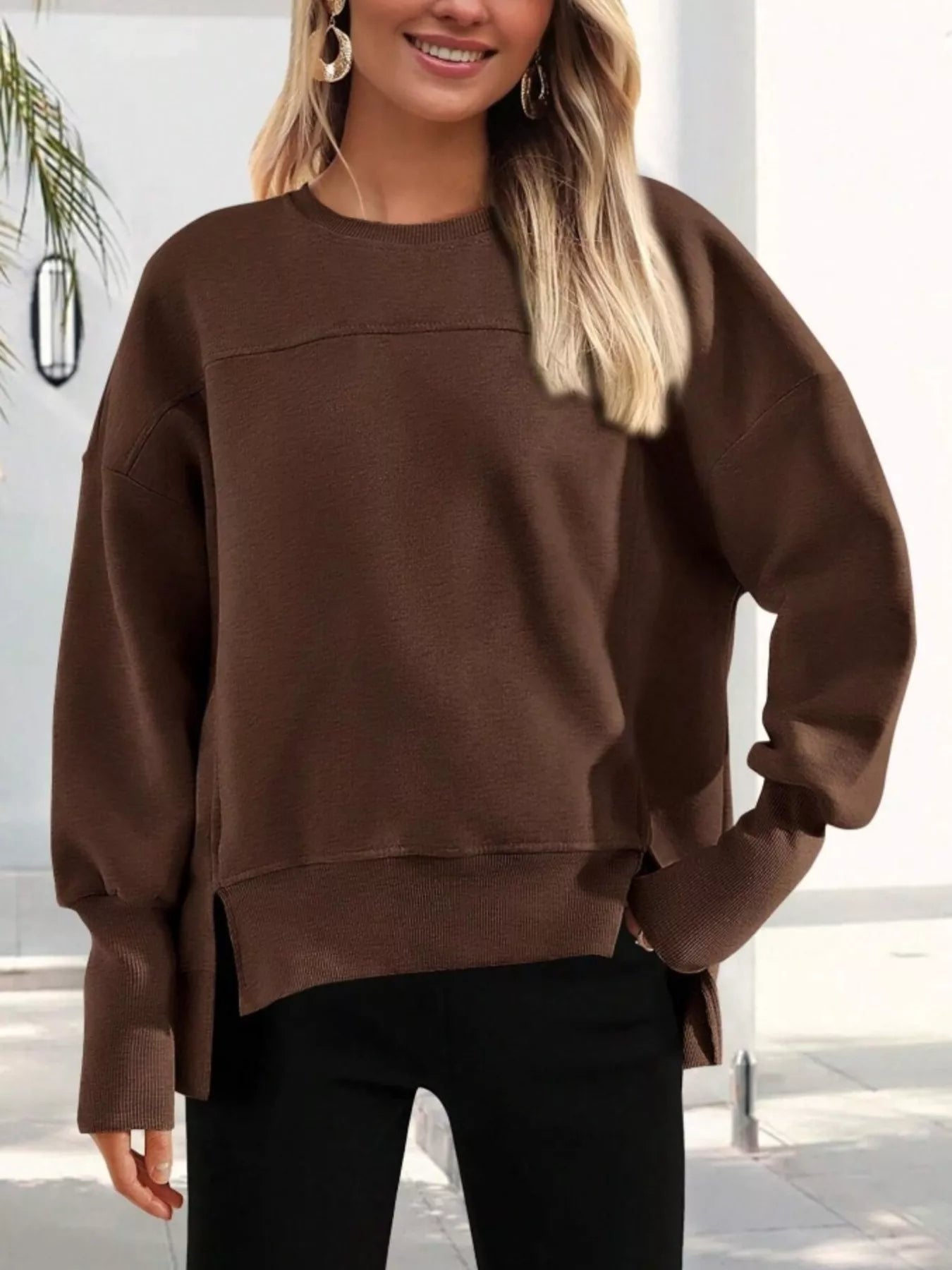Makhaila - Maglione casual e ampio con spacco laterale
