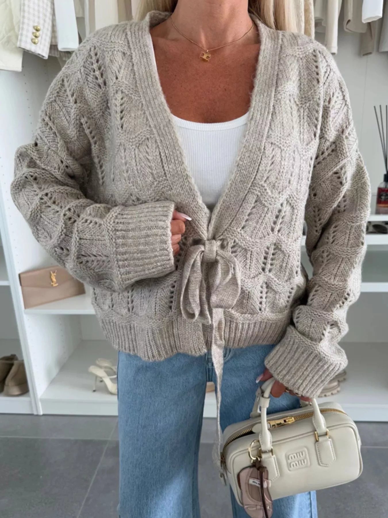 Princesa - Cardigan leggero con lavorazione a trama aperta e chiusura frontale con fiocco