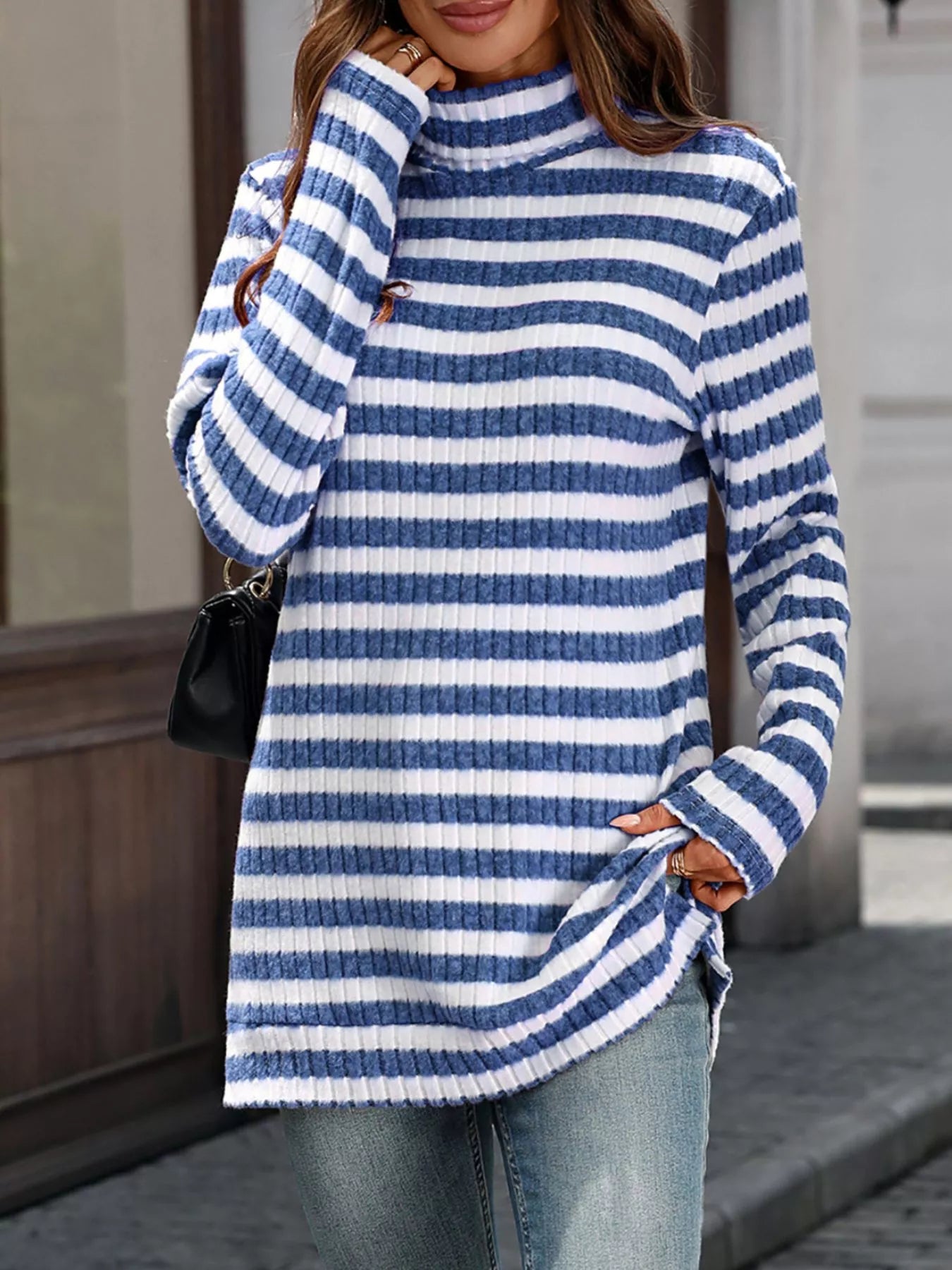Carmelina - Elegante maglione a maniche lunghe con collo alto a righe