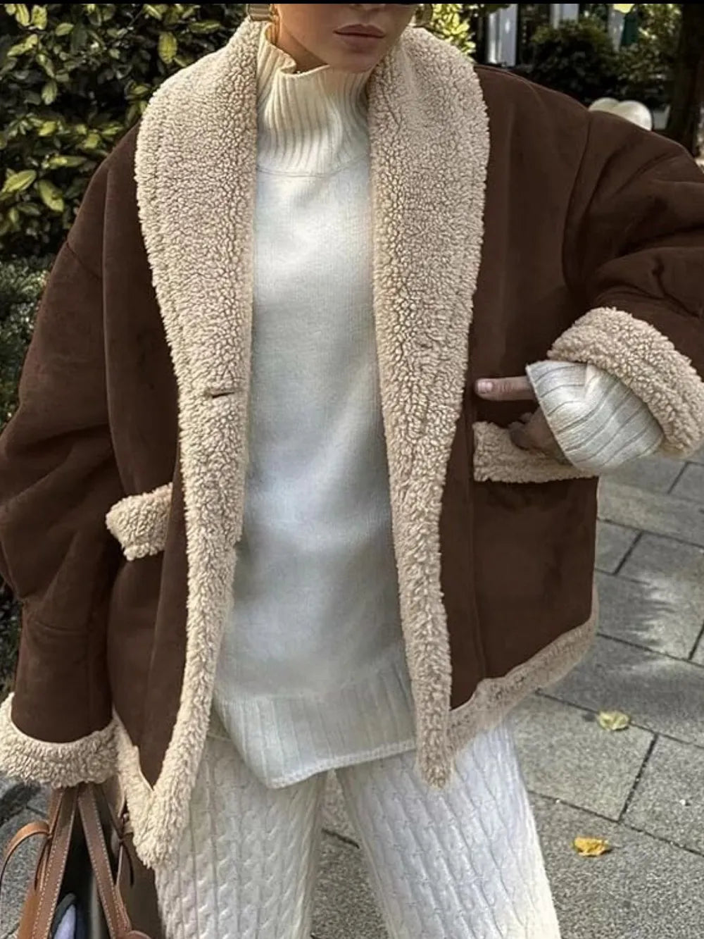 Xamira - Giacca elegante con colletto morbido effetto peluche e maniche lunghe
