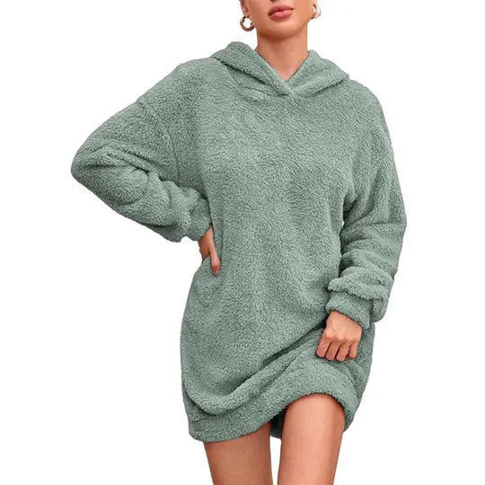 Ria - Abito in pile caldo ed elegante con cappuccio