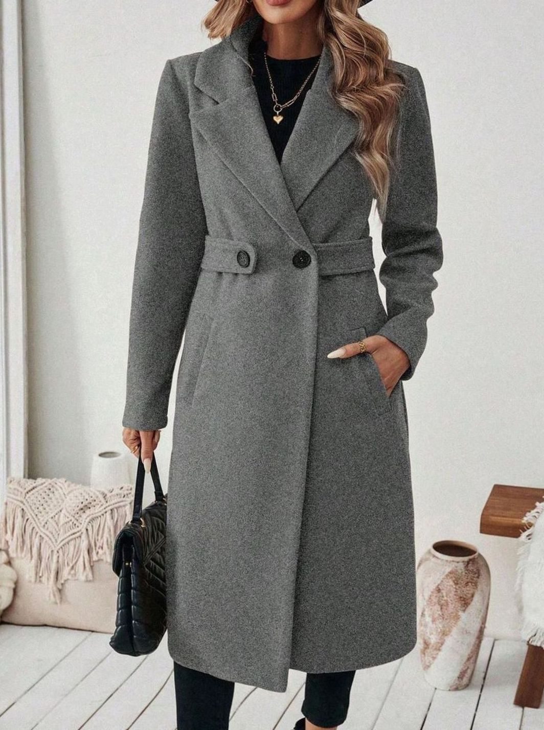 Cappotto Lungo da Donna in Lana con Cintura