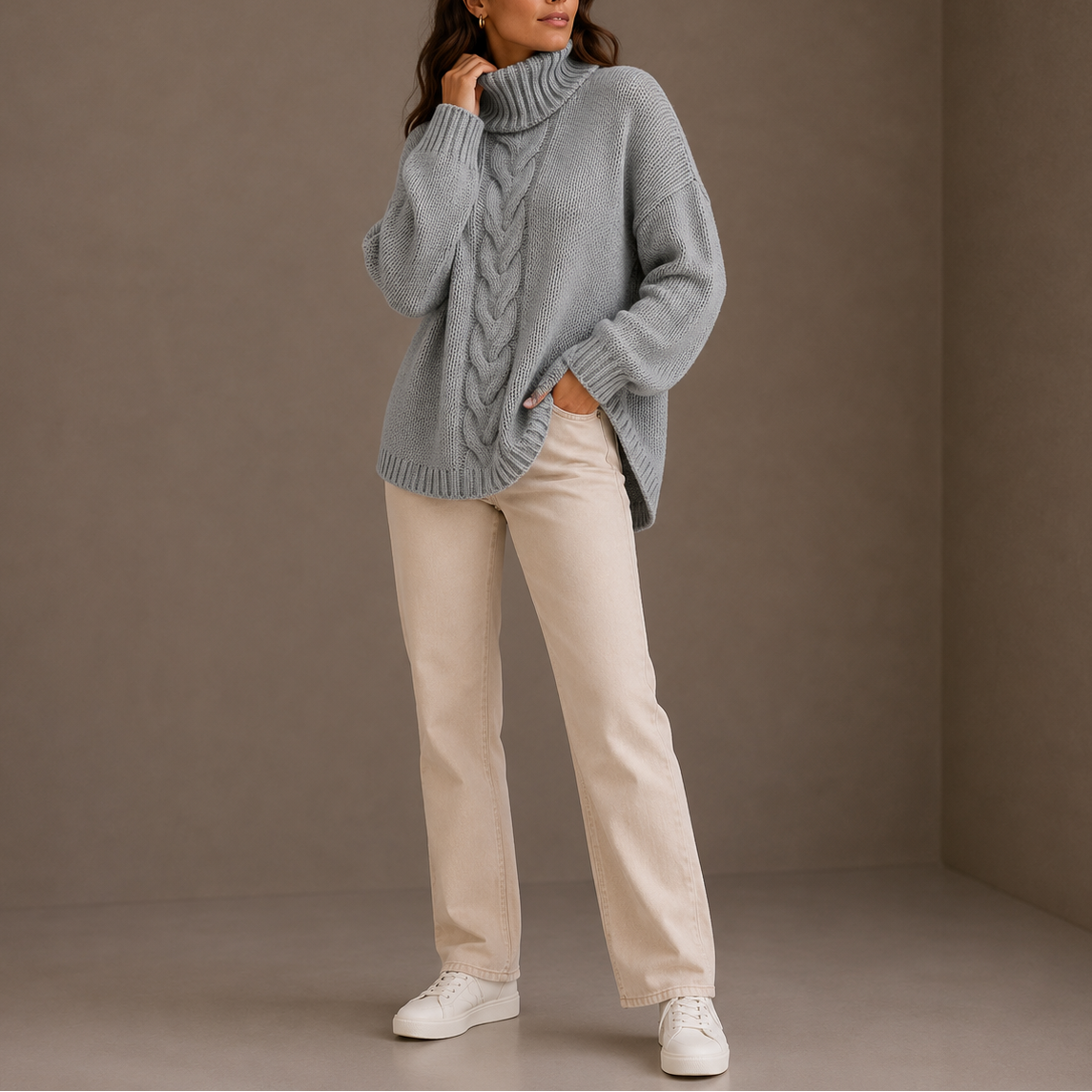 Maglione a Collo Alto con Trecce da Donna