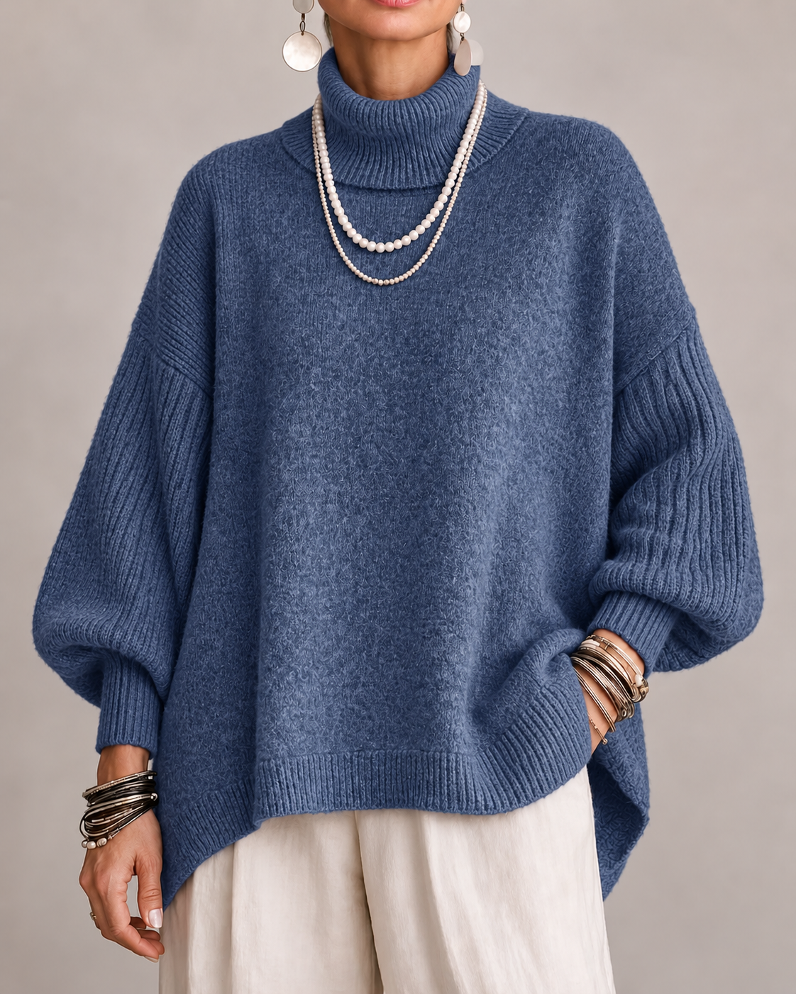 Maglione da Donna in Maglia Morbida con Scollo Drappeggiato