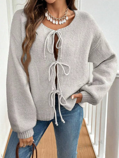 Romilly - Cardigan chic in maglia con chiusura a fiocco