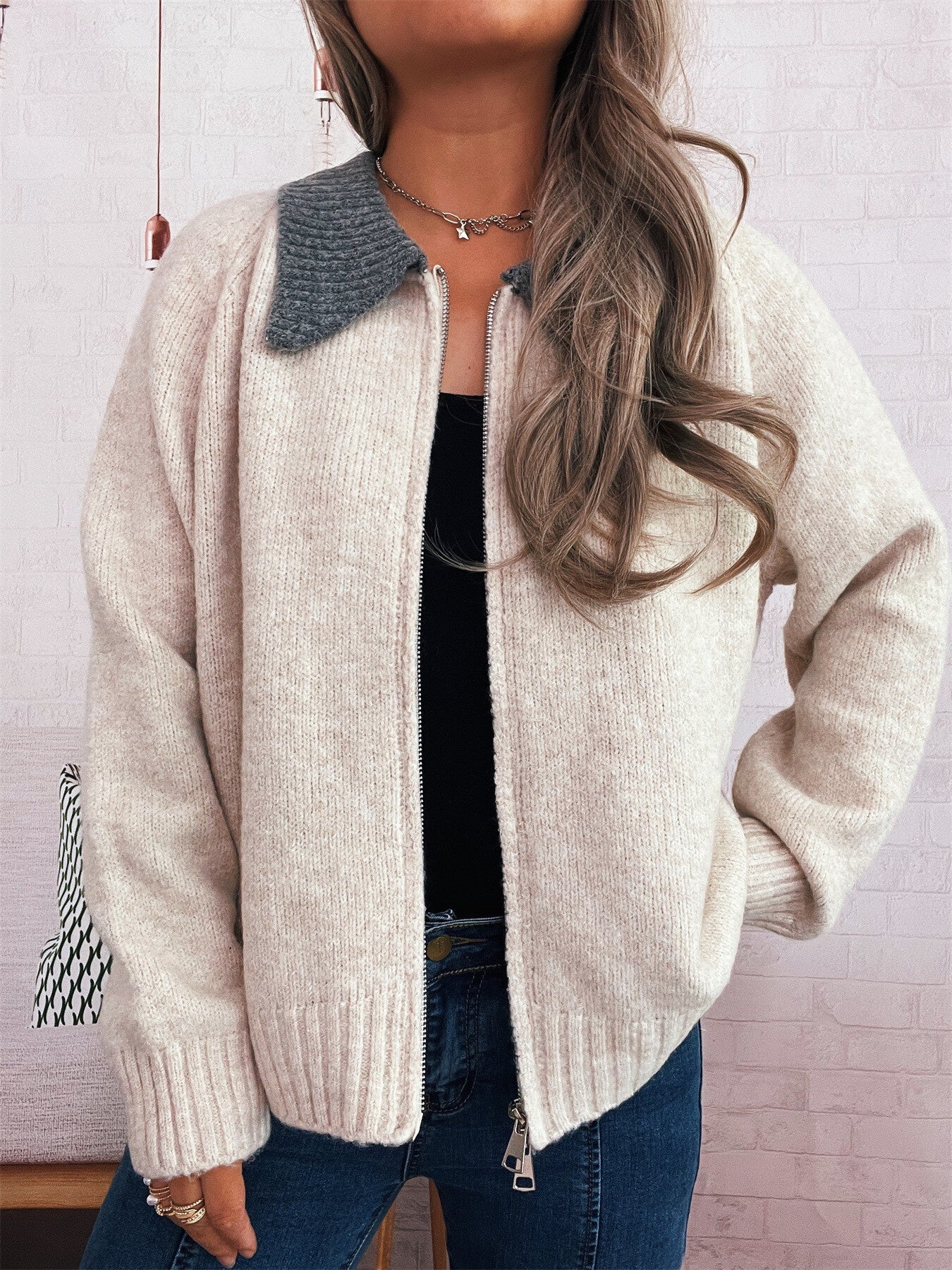Zinaida - Cardigan con zip e collo a contrasto elegante