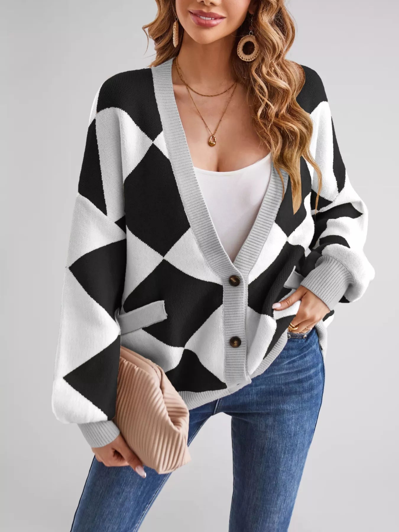 Viona - Cardigan lavorato a maglia con motivo a diamante e bottoni