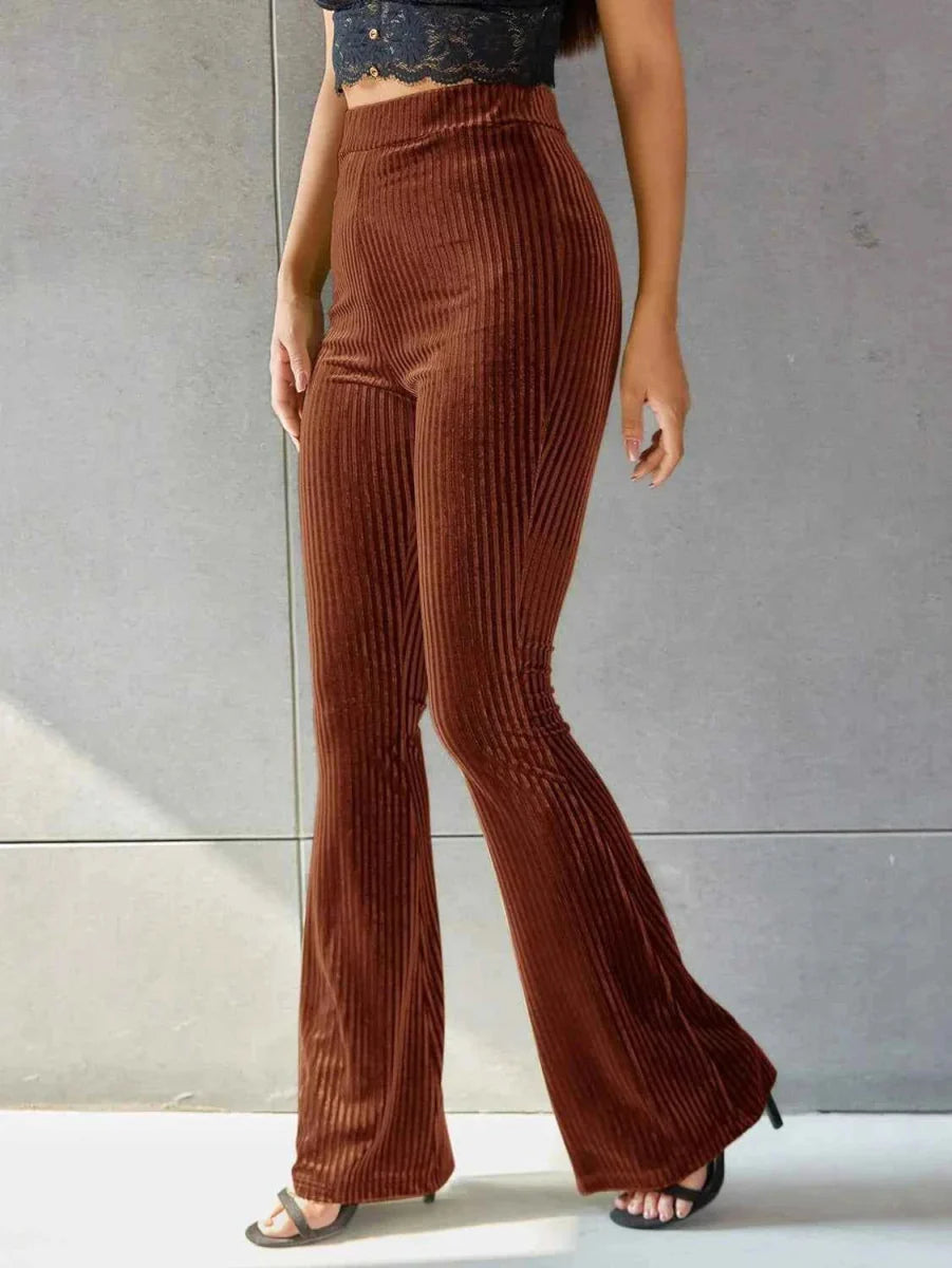 Pantaloni in Velluto a Coste Svasati da Donna