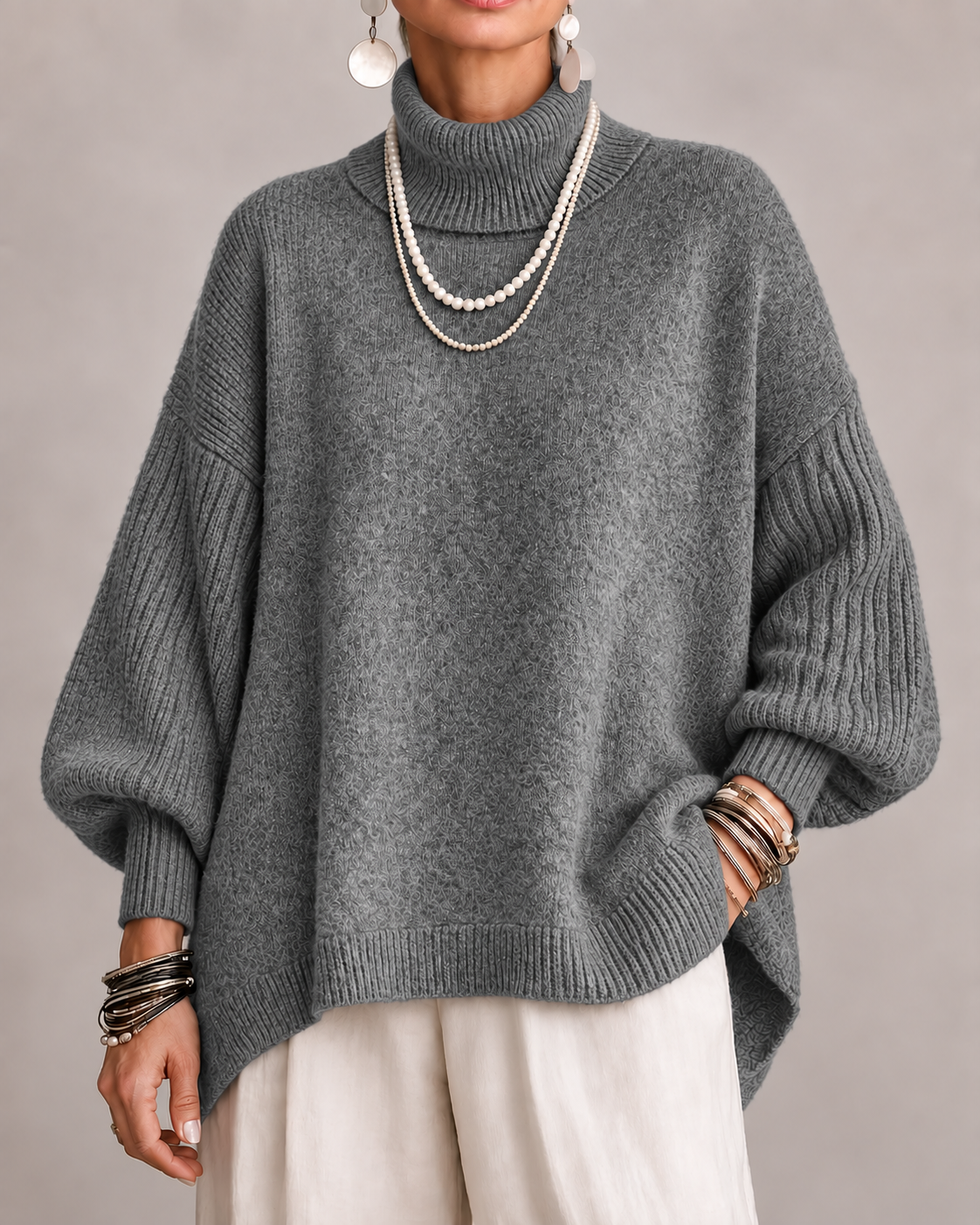 Maglione da Donna in Maglia Morbida con Scollo Drappeggiato
