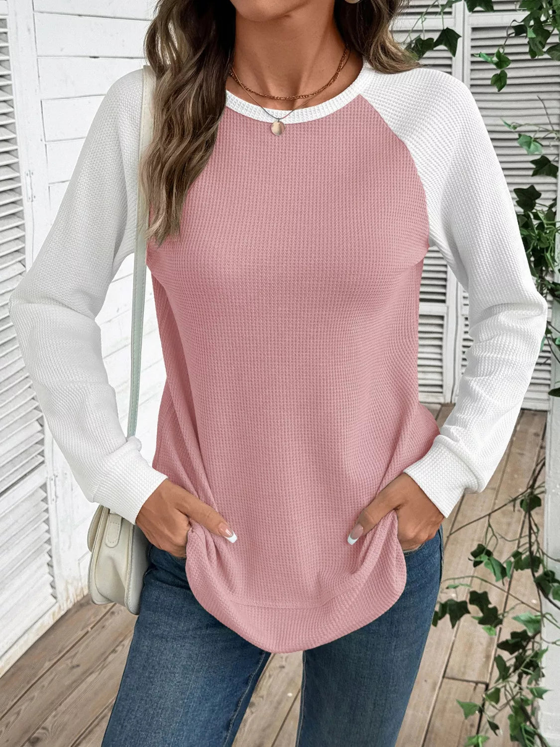 Freyja - Felpa elegante in maglia waffle con maniche raglan