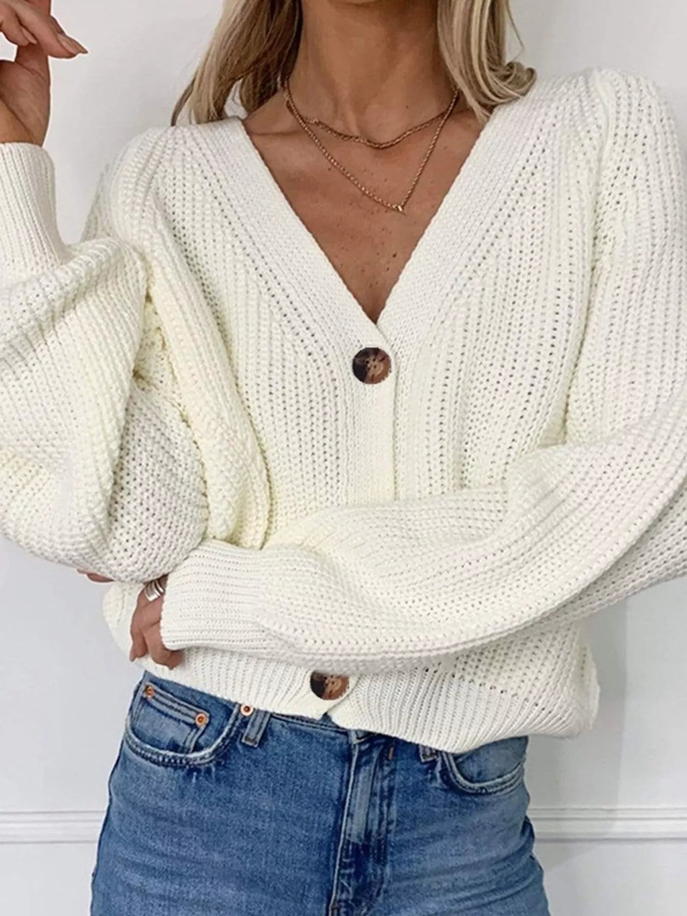 Lizbeth - Cardigan caldo in maglia con bottoni e scollo a V