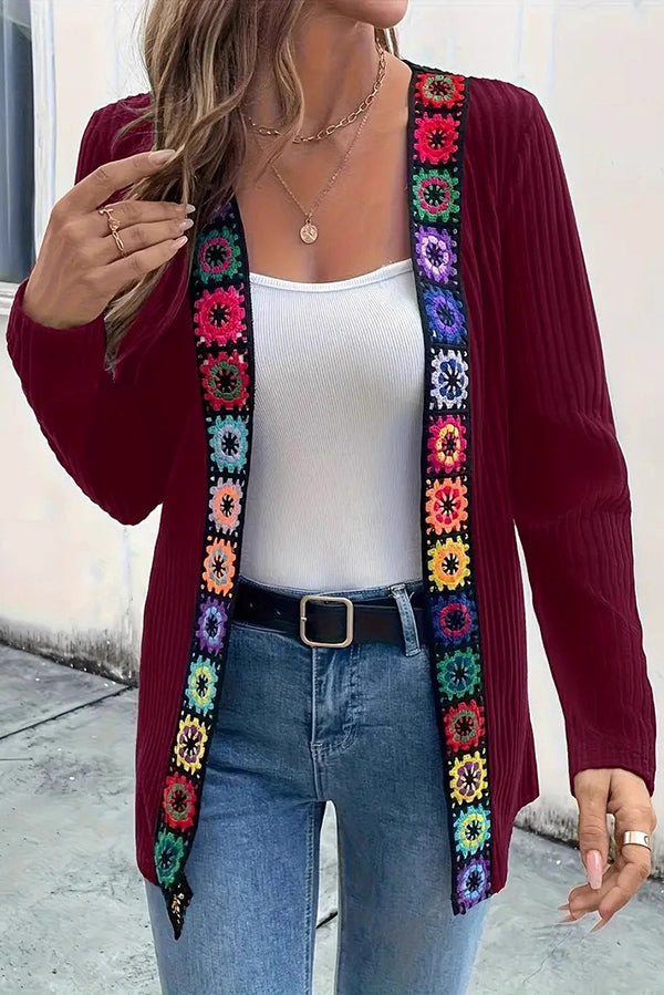 Janna - Cardigan elegante in maglia con bordi floreali e maniche lunghe