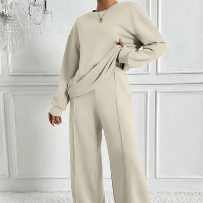 Completo da Donna con Top a Spalle Scese e Pantaloni