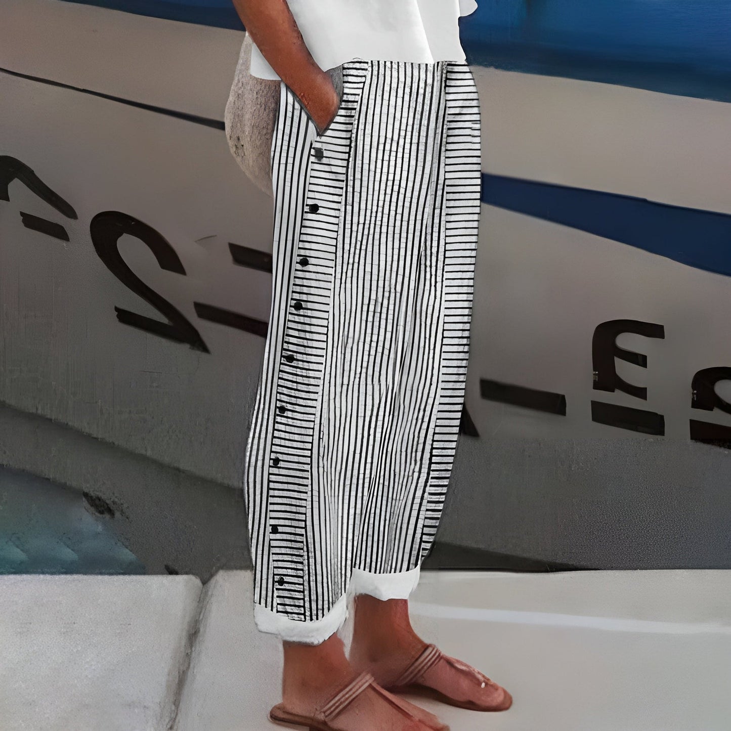 Pantaloni Casual a Righe con Bottoni da Donna