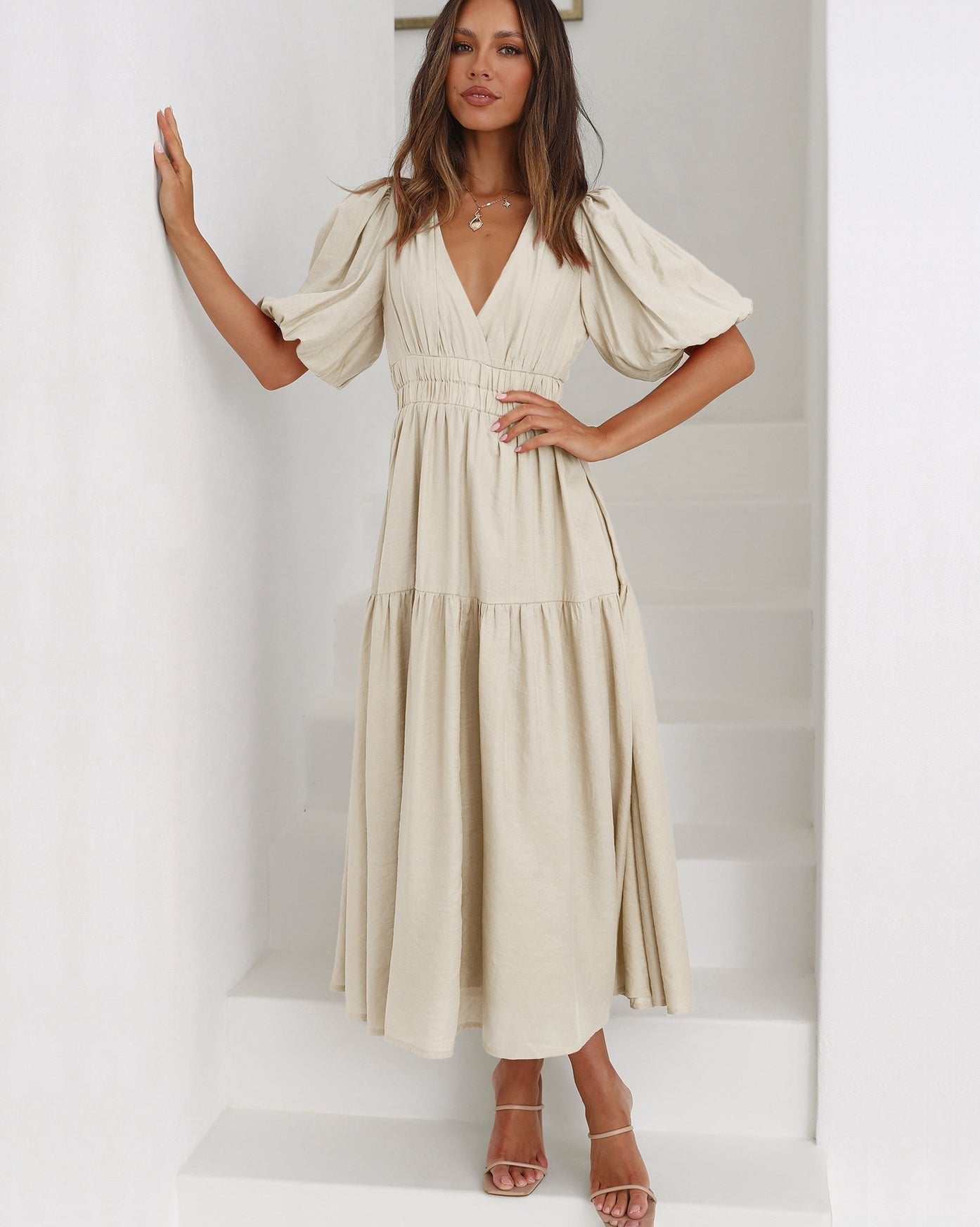 Abito Midi da Donna con Vita Arricciata