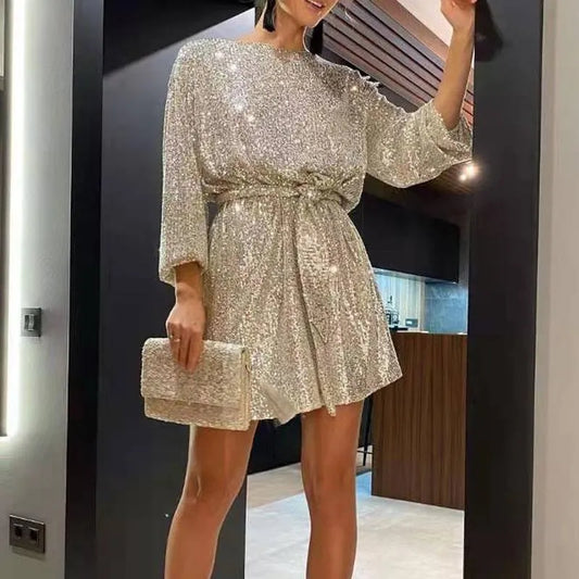 Madeline - Elegante abito con maniche lunghe in paillettes a trapezio